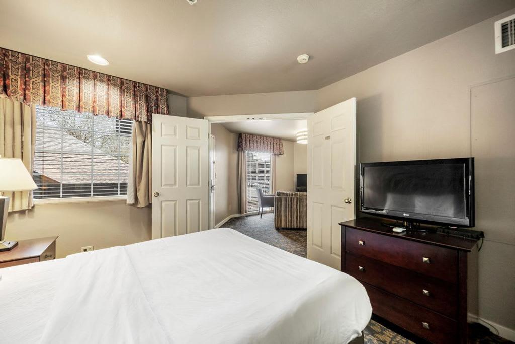 The 505 Collection Buckhead Hotel Atlanta