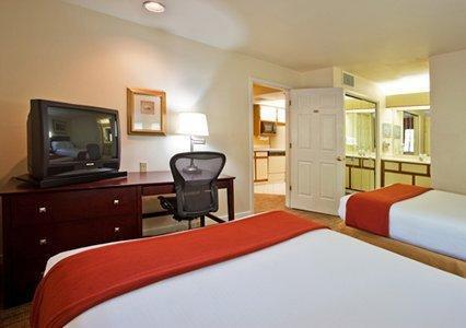 The 505 Collection Buckhead Hotel 3*